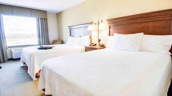 Hampton Inn & Suites