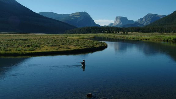 Fly fishing on the green river