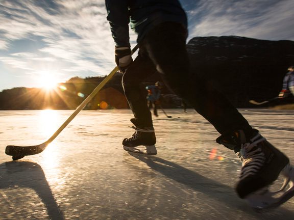 Ice Hockey Visit Pinedale